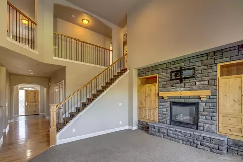 63165 Brookstone Ln, Bend, OR 97701 photo 5