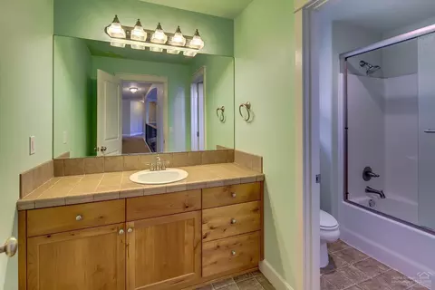 63165 Brookstone Ln, Bend, OR 97701 photo 18