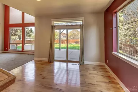 63165 Brookstone Ln, Bend, OR 97701 photo 8