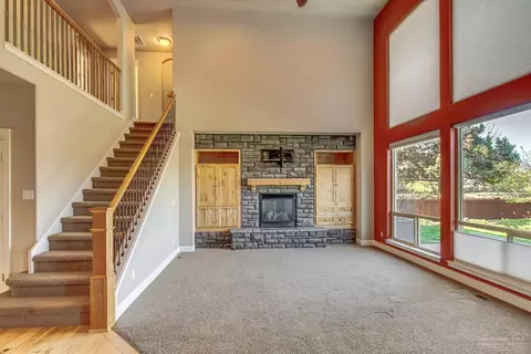 63165 Brookstone Ln, Bend, OR 97701 photo 4