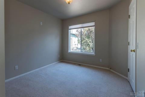 181 SE Windance Ct, Bend, OR 97702 photo 13