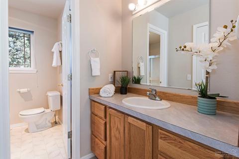 181 SE Windance Ct, Bend, OR 97702 photo 11