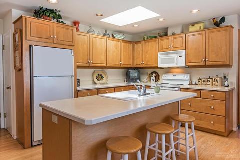 1700 NE Neff Rd, Bend, OR 97701 photo 9