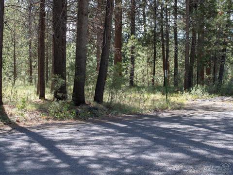 17008 Cooper Dr, Bend, OR 97707 photo 5