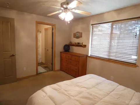 16465 Heath Dr, La Pine, OR 97739 photo 8