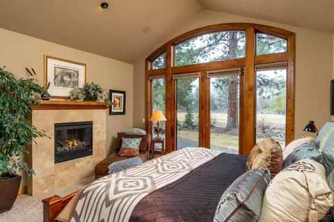 61445 Tam Mcarthur Loop, Bend, OR 97702 photo 13