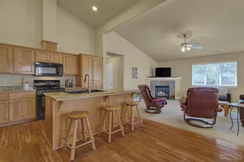 61392 Fairfield Dr, Bend, OR 97702 photo 11