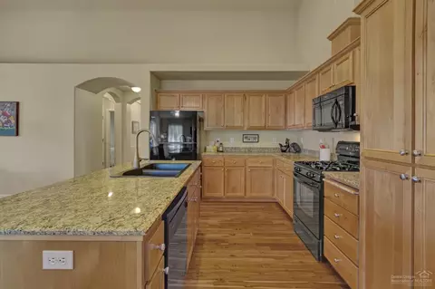 61392 Fairfield Dr, Bend, OR 97702 photo 10