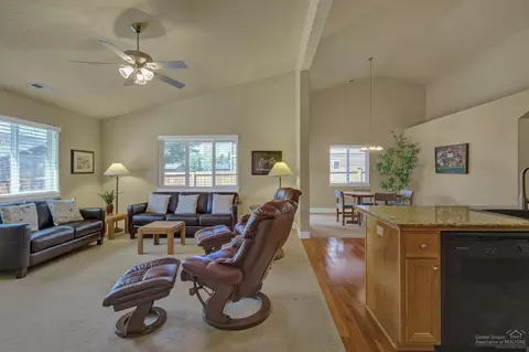 61392 Fairfield Dr, Bend, OR 97702 photo 15