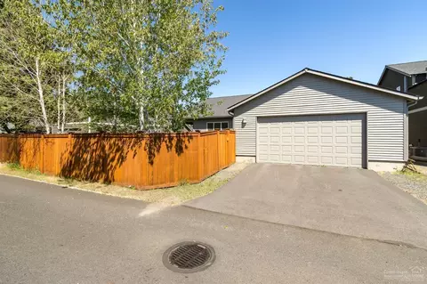 61392 Fairfield Dr, Bend, OR 97702 photo 25
