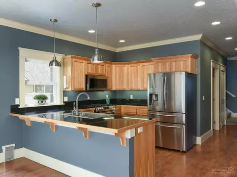 3361 NE Wild Rivers Loop, Bend, OR 97701 photo 8