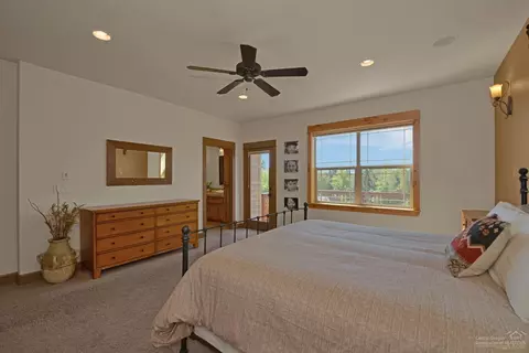 34 NW Skyliner Summit Loop, Bend, OR 97703 photo 8