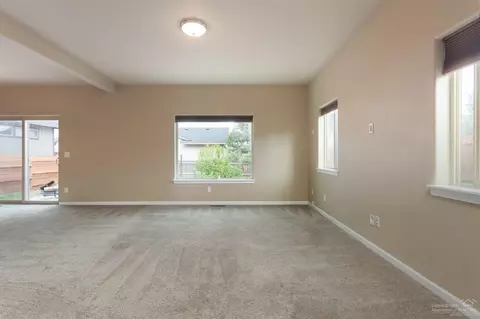 61356 Kobe St, Bend, OR 97702 photo 5