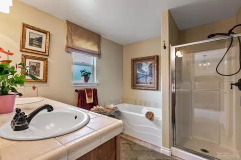 19481 Fishhawk Loop, Bend, OR 97702 photo 19