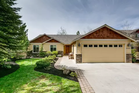 19481 Fishhawk Loop, Bend, OR 97702 photo 1