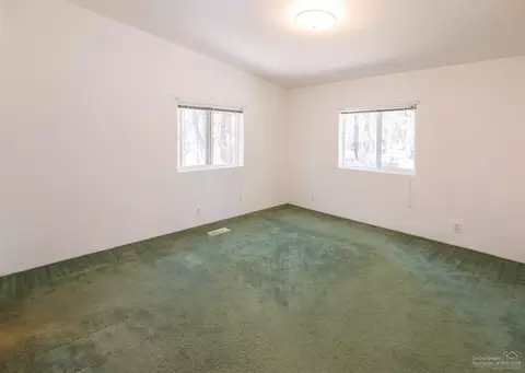 60106 Turquoise Rd, Bend, OR 97702 photo 9