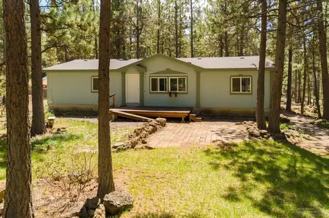60106 Turquoise Rd, Bend, OR 97702 photo 1