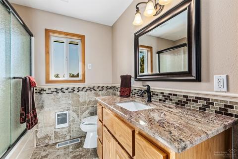 62626 Dodds Rd, Bend, OR 97701 photo 13