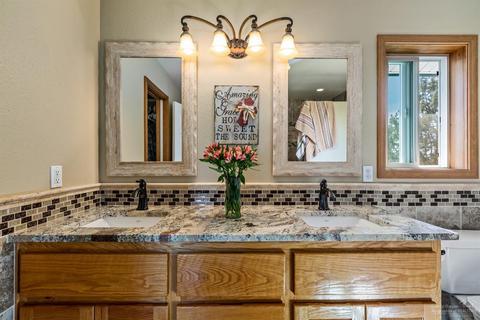 62626 Dodds Rd, Bend, OR 97701 photo 12