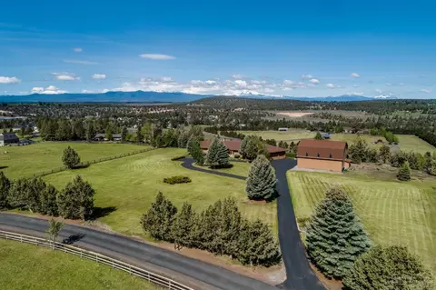 20150 Winston Loop, Bend, OR 97703 photo 4