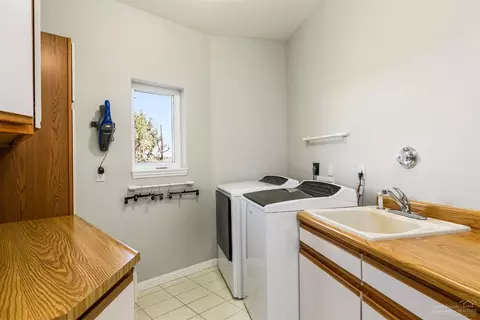 20150 Winston Loop, Bend, OR 97703 photo 23