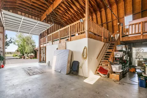 20150 Winston Loop, Bend, OR 97703 photo 24