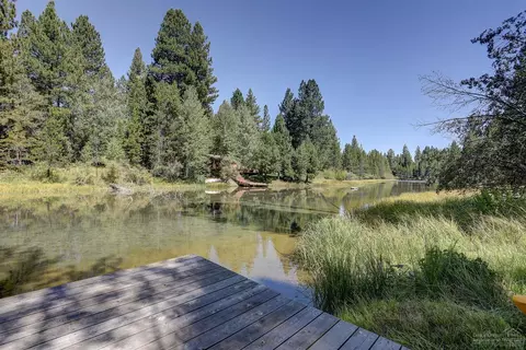 17038 Cooper Dr, Bend, OR 97707 photo 7