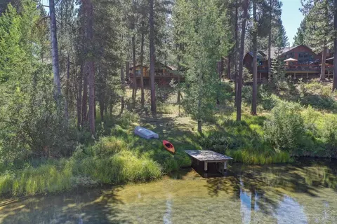 17038 Cooper Dr, Bend, OR 97707 photo 3