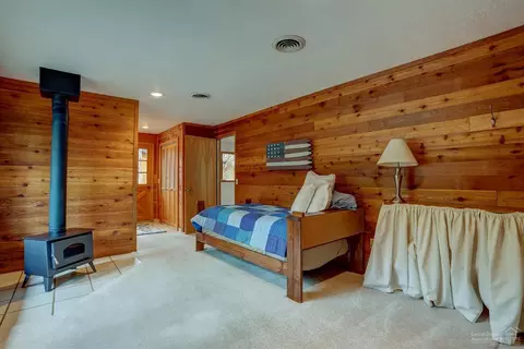17038 Cooper Dr, Bend, OR 97707 photo 21