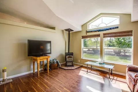 54886 Huntington Rd, Bend, OR 97707 photo 12