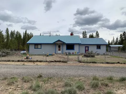 12342 Sun Forest Dr, La Pine, OR 97739 photo 1