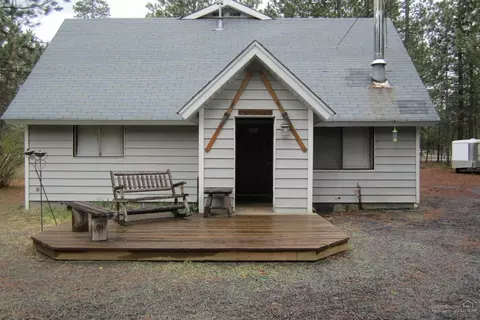 14843 White Pine Way, La Pine, OR 97739 photo 2