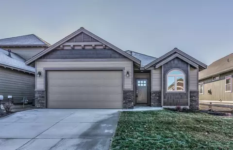 2966 NE Marea Dr, Bend, OR 97701 photo 1