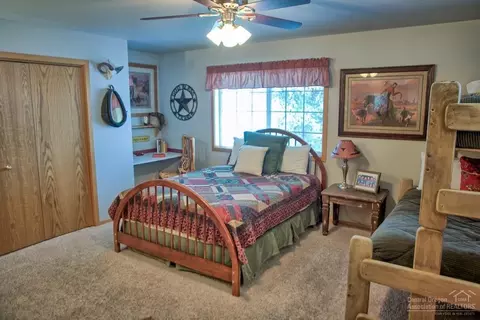 17733 Quelah Ln, Sunriver, OR 97707 photo 8