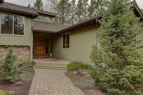 57709 Loon Ln, Sunriver, OR 97707 photo 3