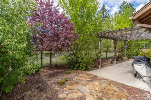 61367 Brianne Pl, Bend, OR 97702 photo 16