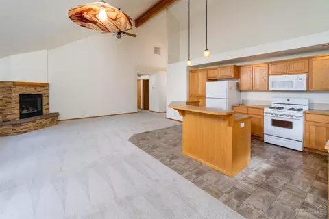61367 Brianne Pl, Bend, OR 97702 photo 7
