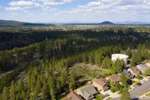 61367 Brianne Pl, Bend, OR 97702 photo 23