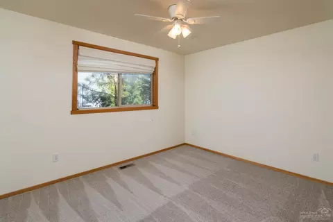61367 Brianne Pl, Bend, OR 97702 photo 11