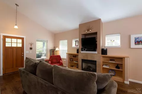 62717 Larkview Rd, Bend, OR 97701 photo 7