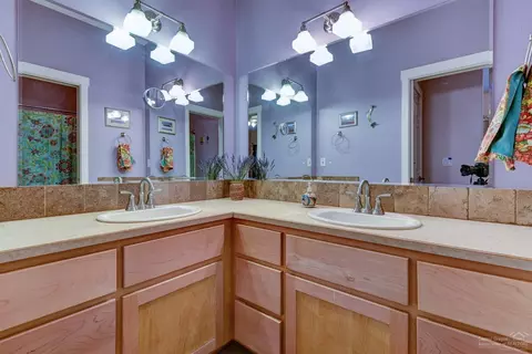62717 Larkview Rd, Bend, OR 97701 photo 14