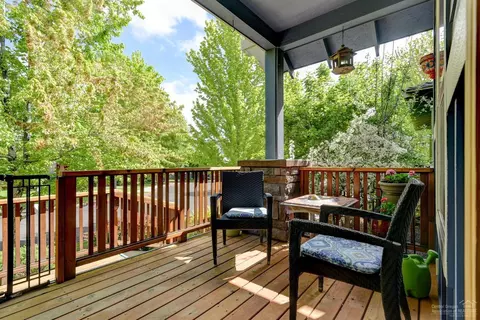 62717 Larkview Rd, Bend, OR 97701 photo 5