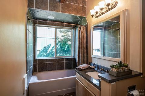 63080 Dickey Rd, Bend, OR 97701 photo 12