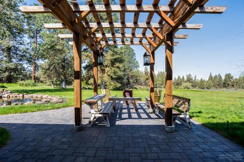 63080 Dickey Rd, Bend, OR 97701 photo 16