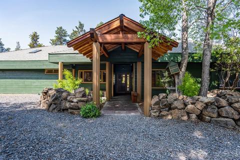 63080 Dickey Rd, Bend, OR 97701 photo 1
