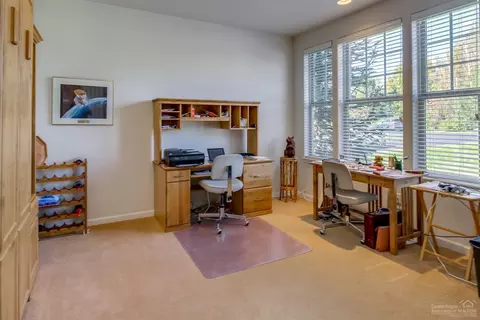 62011 Fall Creek Loop, Bend, OR 97702 photo 15