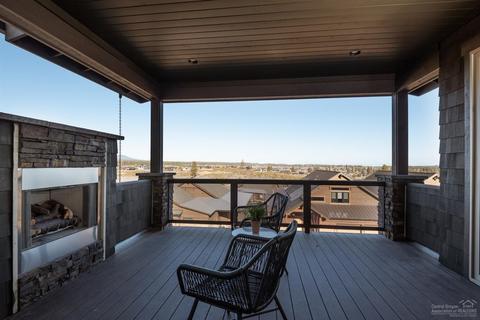 19367 Alianna Loop, Bend, OR 97702 photo 11