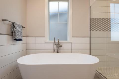 19367 Alianna Loop, Bend, OR 97702 photo 19