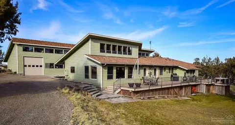 65934 White Rock Loop, Bend, OR 97703 photo 1