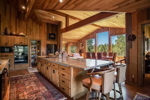 65604 Tweed, Bend, OR 97703 photo 7